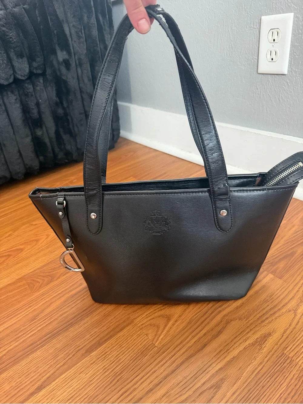 Ralph Lauren Newbury Tote black pebbled leather.